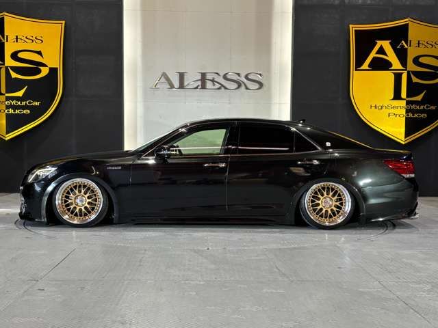 TOYOTA CROWN SEDAN HYBRID 2013 Image 31