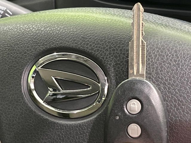 DAIHATSU MIRA E:S 2015 Image 31