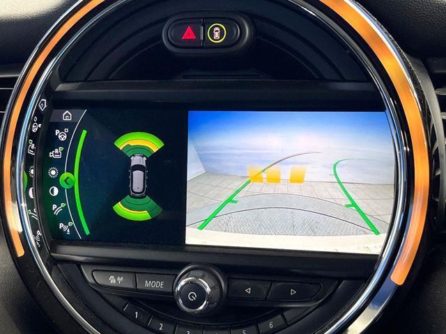 BMW MINI COOPER 5DOOR 2019 Image 31