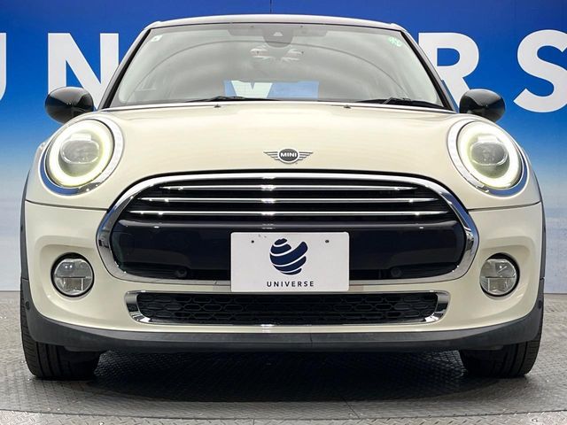 BMW MINI COOPER 5DOOR 2019 Image 31