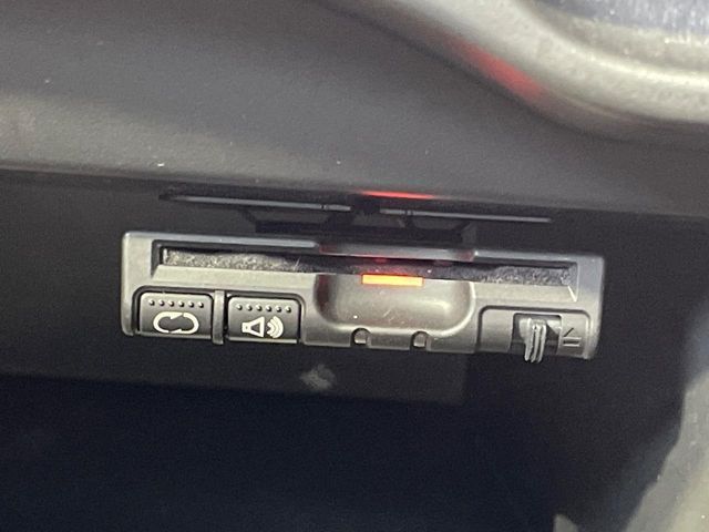 NISSAN NOTE 2017 Image 31