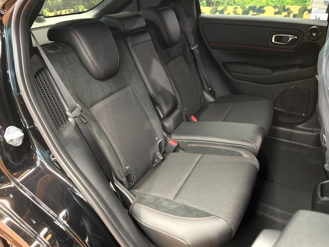 HONDA VEZEL E:HEV 2026 Image 31