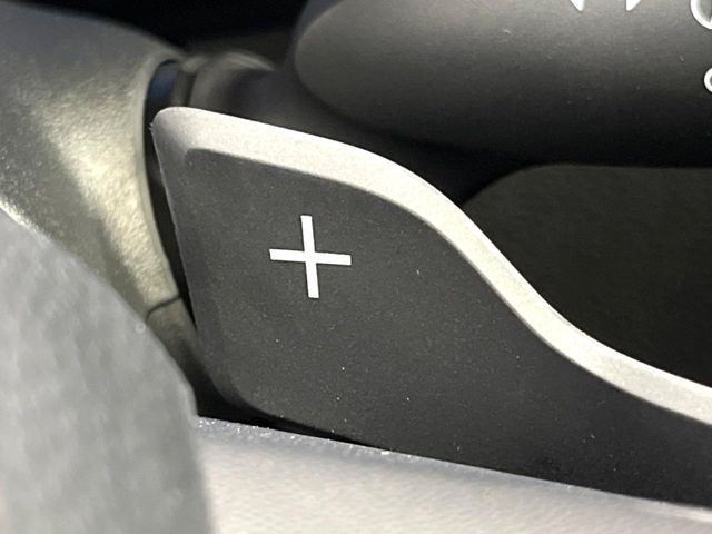 TOYOTA COROLLA CROSS HYBRID 2026 Image 31