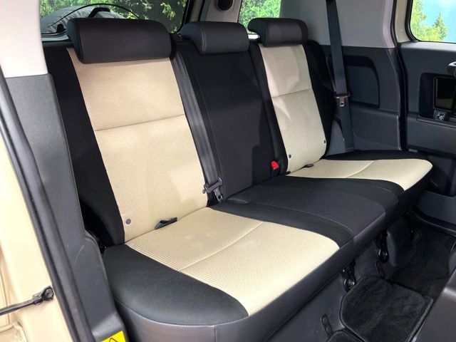 TOYOTA FJ CRUISER 4WD 2018 Image 31