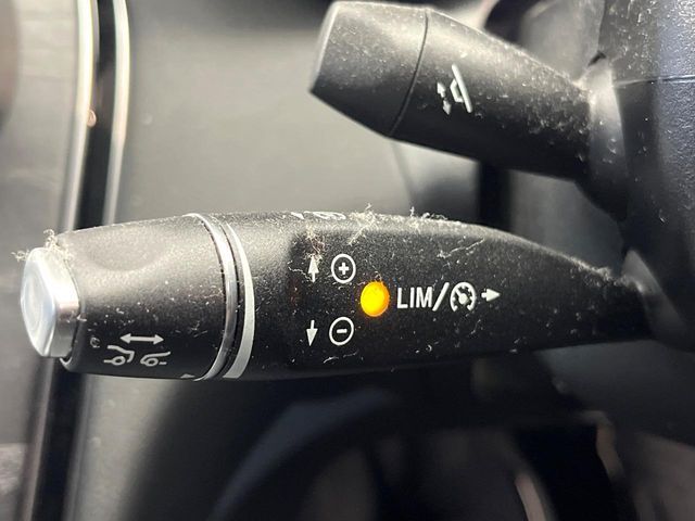 MERCEDES BENZ C CLAS 2016 Image 31