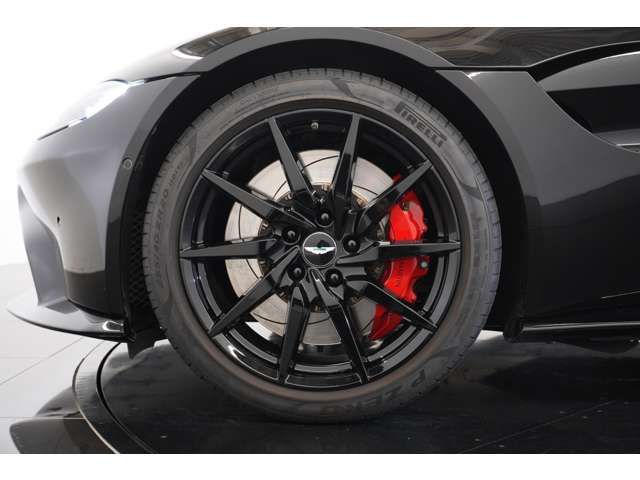 ASTON MARTIN ASTON MARTIN 2020 Image 31