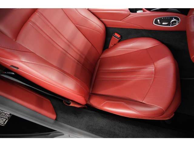 ASTON MARTIN ASTON MARTIN 2020 Image 31