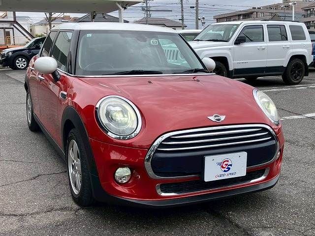 BMW MINI COOPER D 5D 2017 Image 31