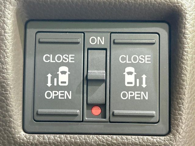 HONDA N BOX 2022 Image 31