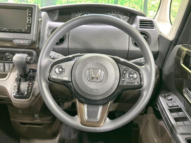 HONDA N BOX 2022 Image 31