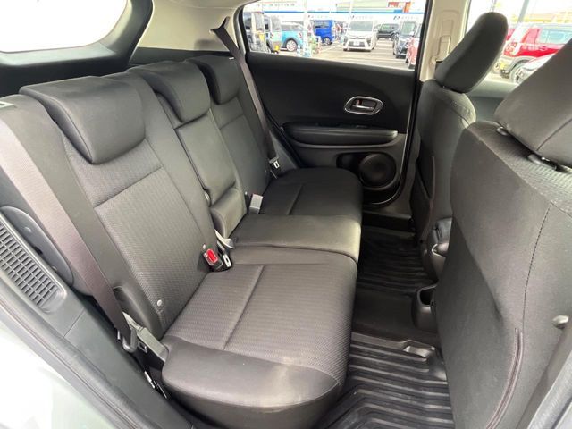 HONDA VEZEL HYBRID 2014 Image 31