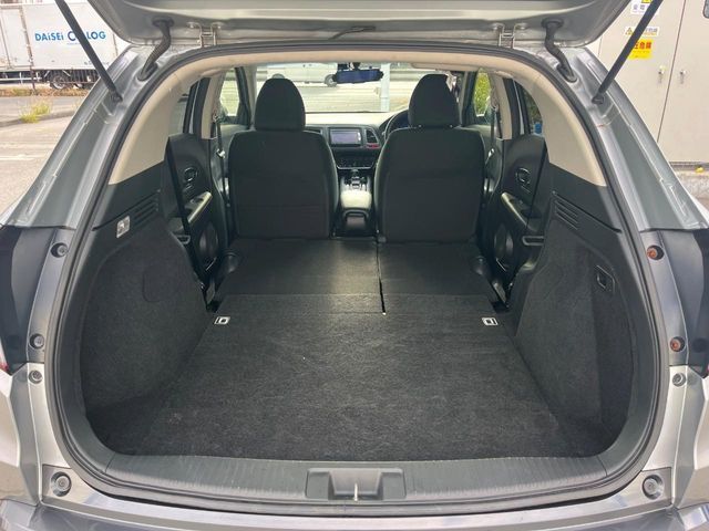 HONDA VEZEL HYBRID 2014 Image 31