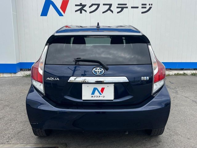 TOYOTA AQUA 2017 Image 31