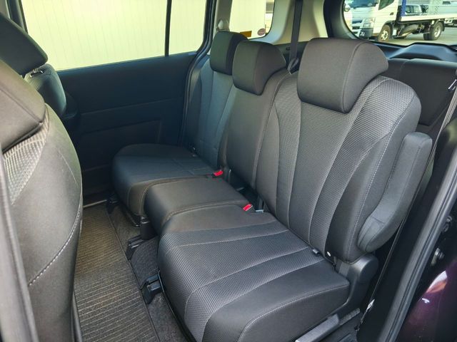 MAZDA PREMACY 2014 Image 31