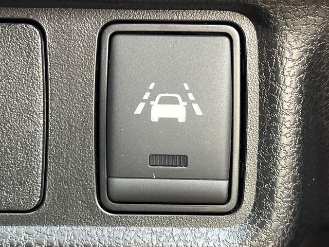 NISSAN NOTE 2018 Image 31