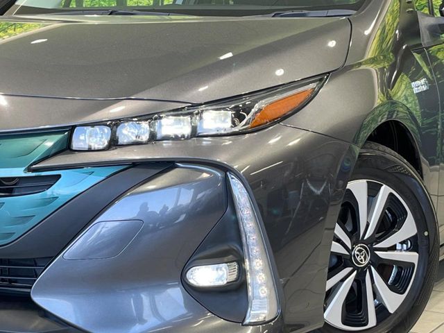 TOYOTA PRIUS PHV 2017 Image 31