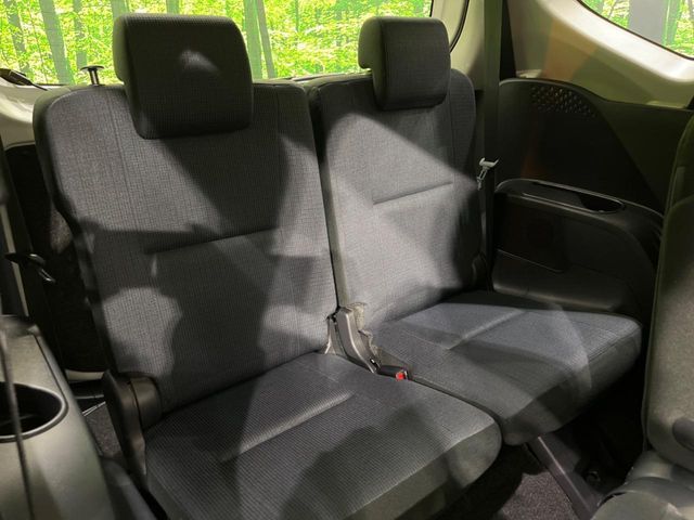 TOYOTA SIENTA HYBRID 2016 Image 31