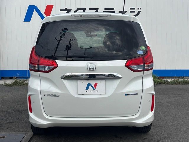 HONDA FREED HYBRID 2018 Image 31