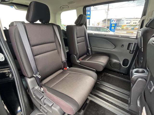 NISSAN SERENA  S-HYBRID 2017 Image 31