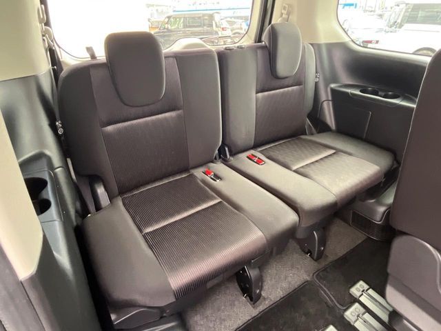 NISSAN SERENA  S-HYBRID 2017 Image 31