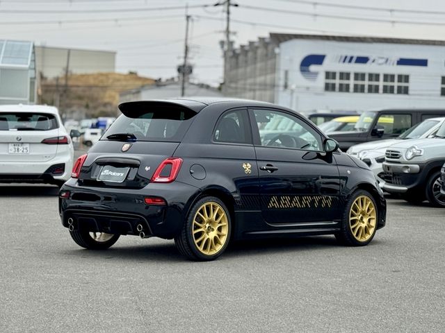 FIAT ABARTH 695 2024 Image 31