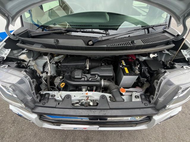 DAIHATSU TANTO CUSTOM 2022 Image 31