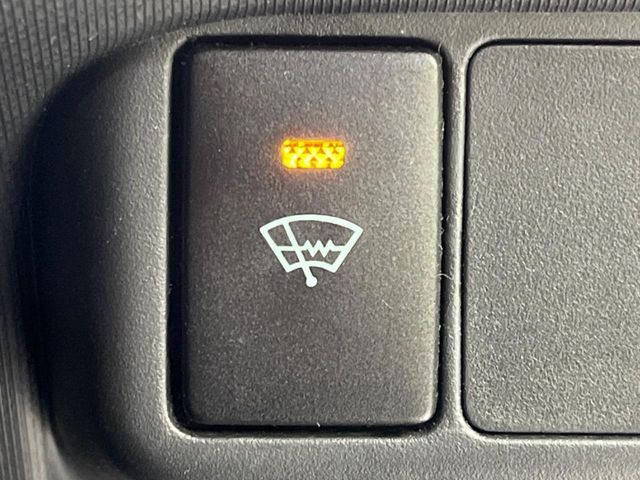 TOYOTA AQUA 2016 Image 31