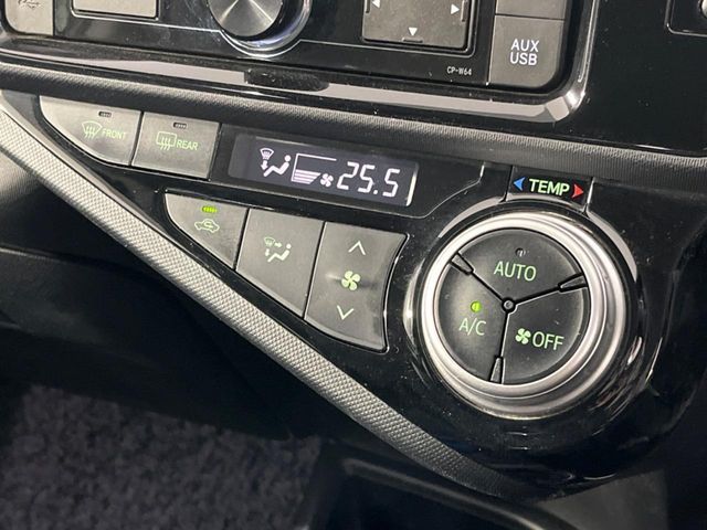 TOYOTA AQUA 2016 Image 31