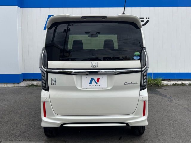 HONDA N BOX CUSTOM 4WD 2017 Image 31