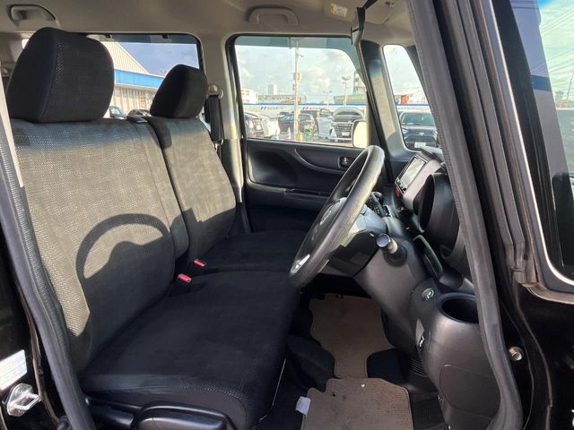 HONDA N BOX 2015 Image 31