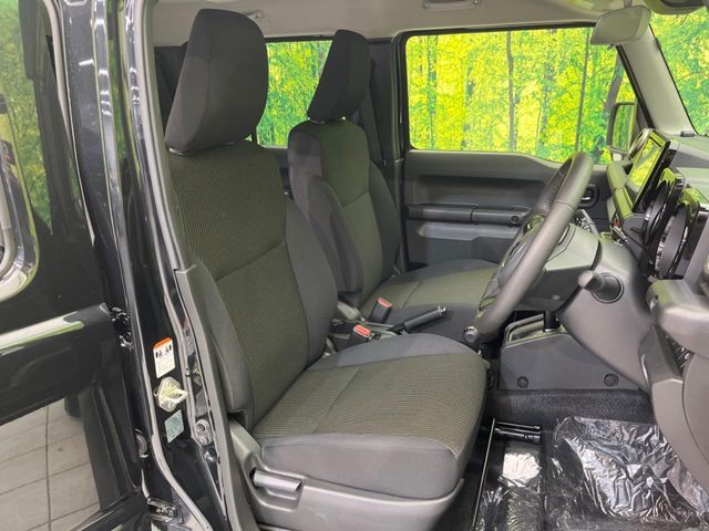 SUZUKI JIMNY NOMADE 2025 Image 31