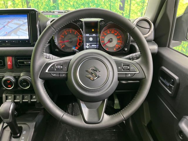 SUZUKI JIMNY NOMADE 2025 Image 31