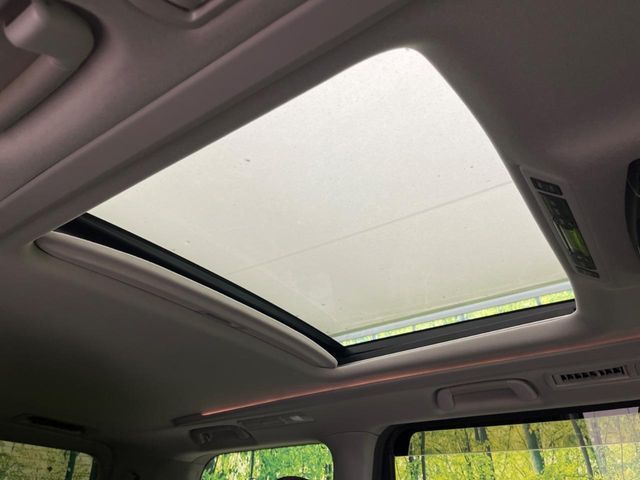 TOYOTA VELLFIRE 2012 Image 31