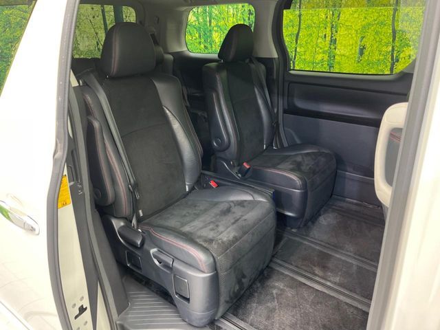 TOYOTA VELLFIRE 2012 Image 31