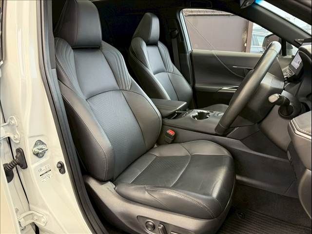 TOYOTA HARRIER HYBRID 2023 Image 31