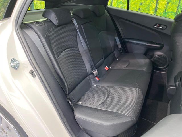 TOYOTA PRIUS 2017 Image 31