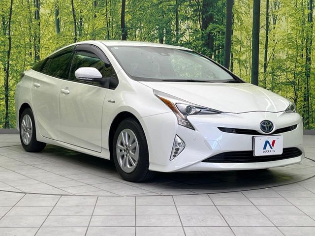 TOYOTA PRIUS 2017 Image 31