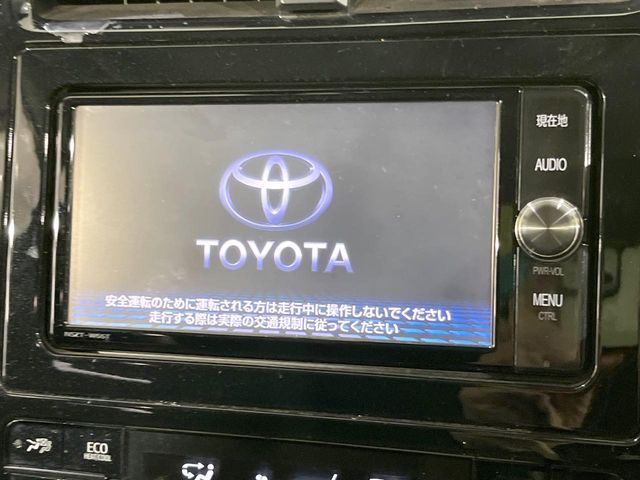 TOYOTA PRIUS 2018 Image 31