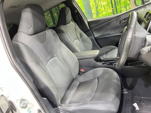 TOYOTA PRIUS 2018 Image 31