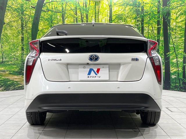 TOYOTA PRIUS 2018 Image 31