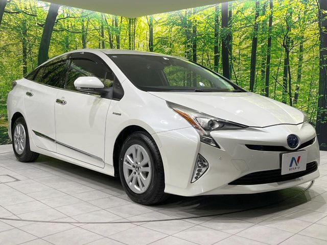 TOYOTA PRIUS 2018 Image 31