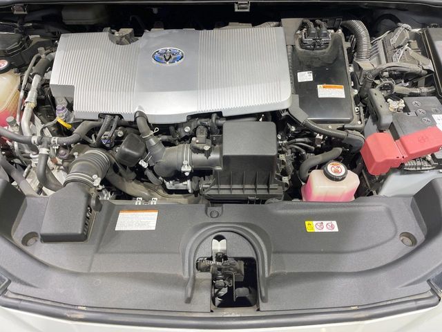 TOYOTA PRIUS 2018 Image 31