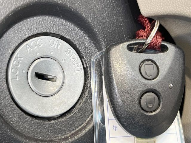 TOYOTA PASSO 2017 Image 31