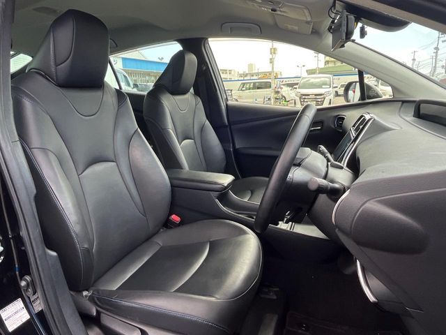 TOYOTA PRIUS 2019 Image 31