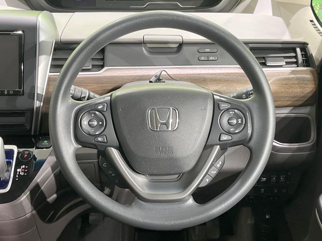 HONDA FREED HYBRID 2018 Image 31