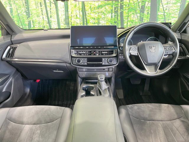 TOYOTA CROWN SEDAN HYBRID 2020 Image 31