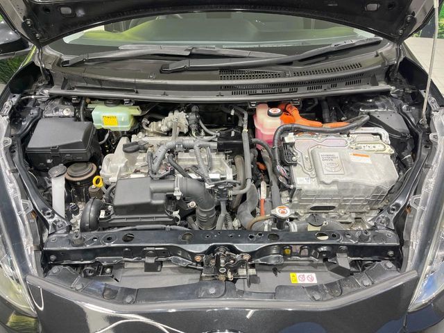 TOYOTA AQUA 2017 Image 31