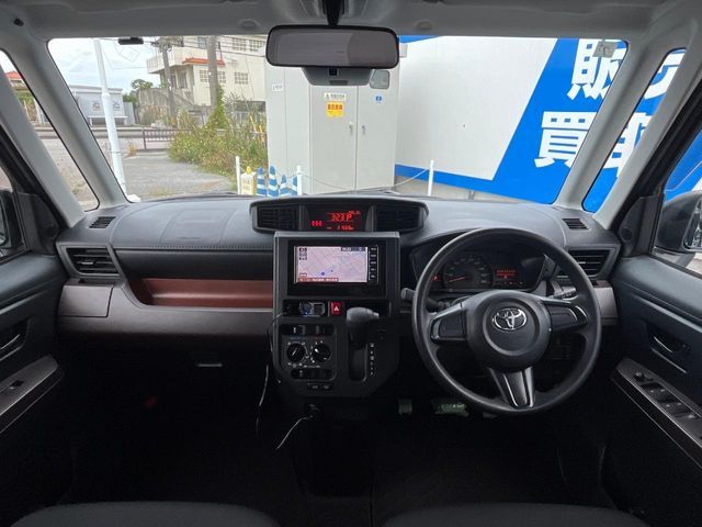 TOYOTA TANK 2019 Image 31