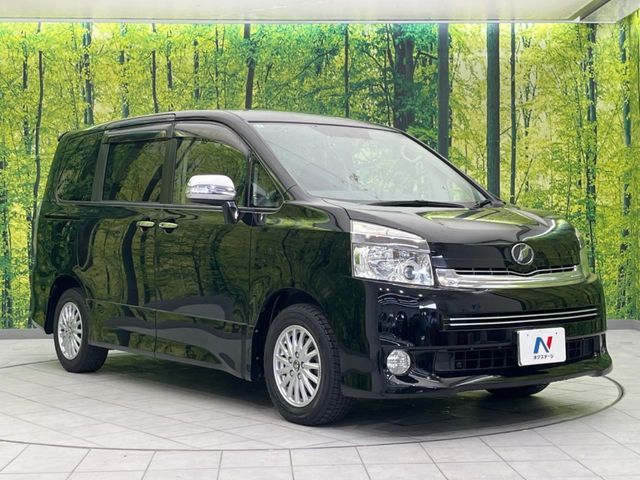 TOYOTA VOXY 2010 Image 31
