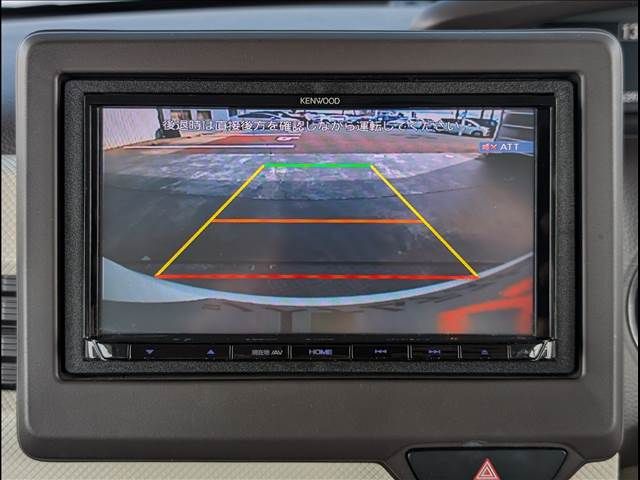 HONDA N BOX 2018 Image 31